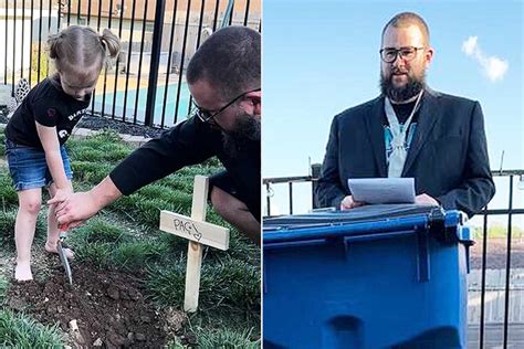 Missouri father uses a funeral to wean daughter off pacifier.
